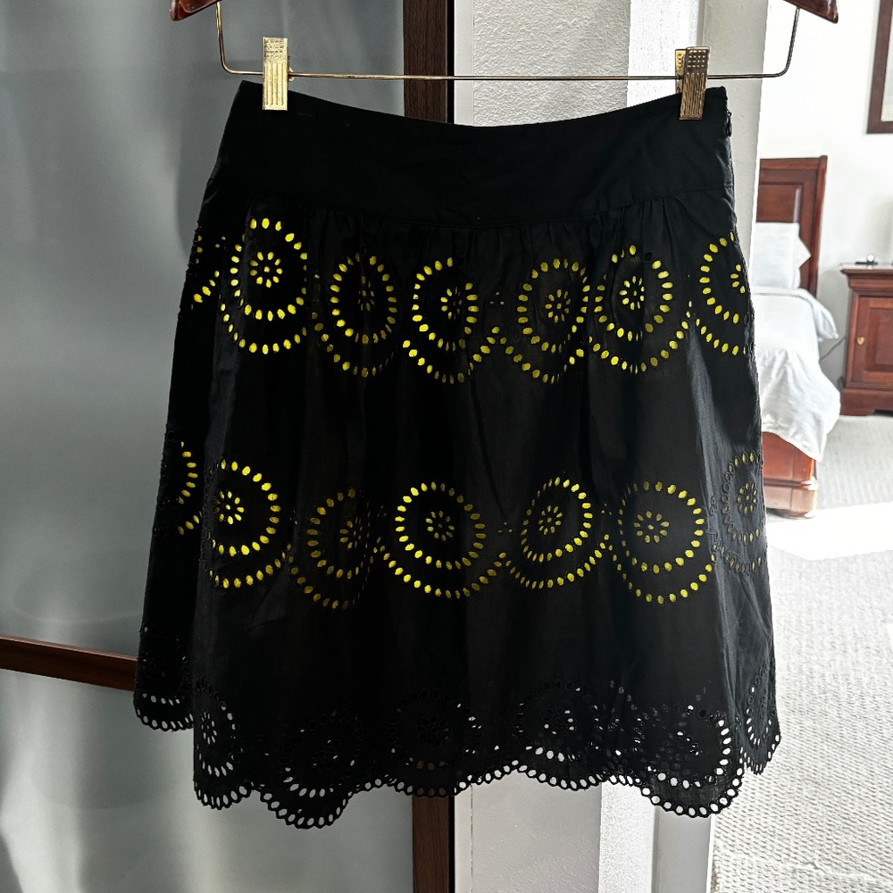 INC International Concepts Eyelet Cutout Skirt - Black & Yellow Size 2P - Picture 2 of 10